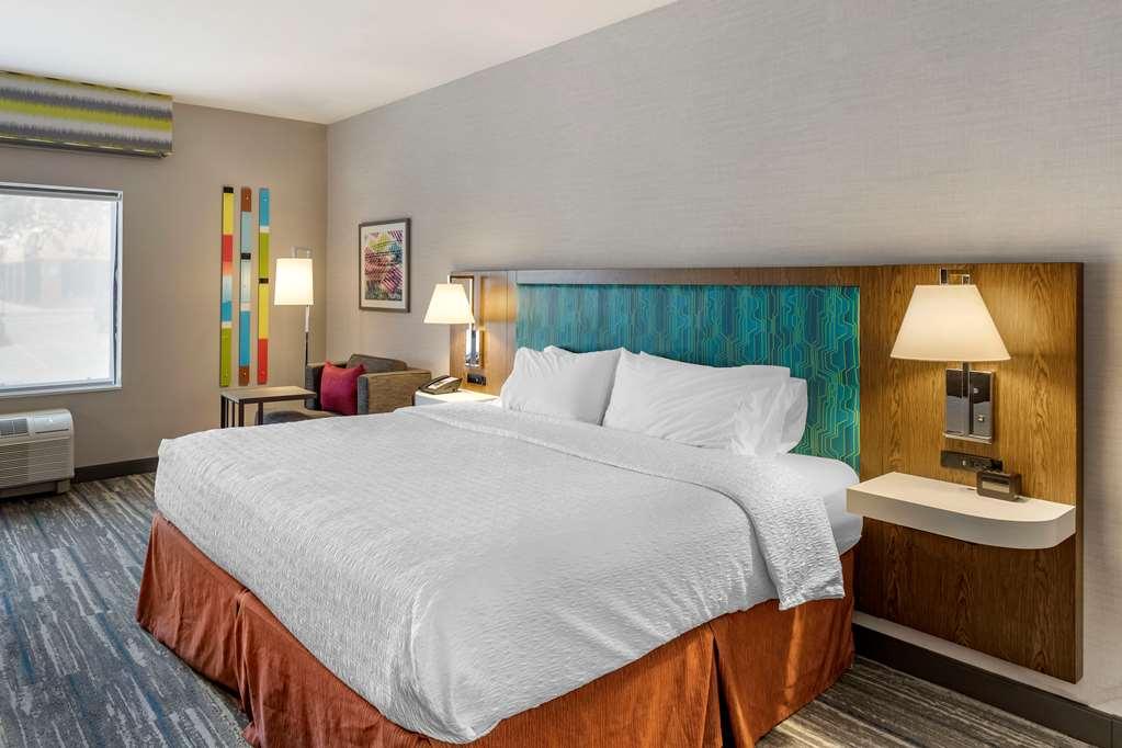 Hampton Inn Форт Коллинс Номер фото