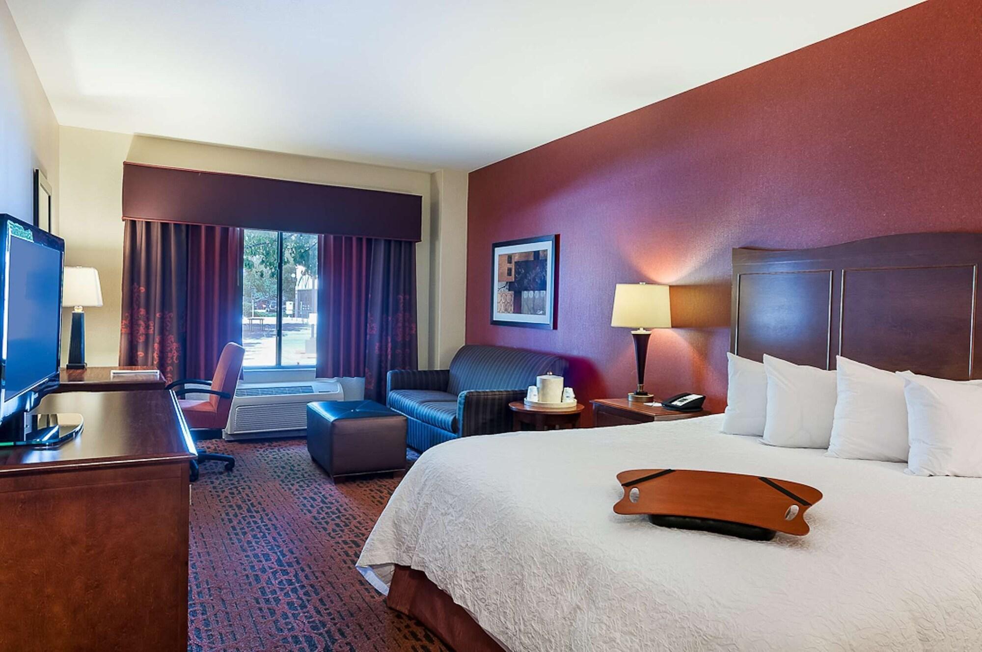 Hampton Inn Форт Коллинс Экстерьер фото