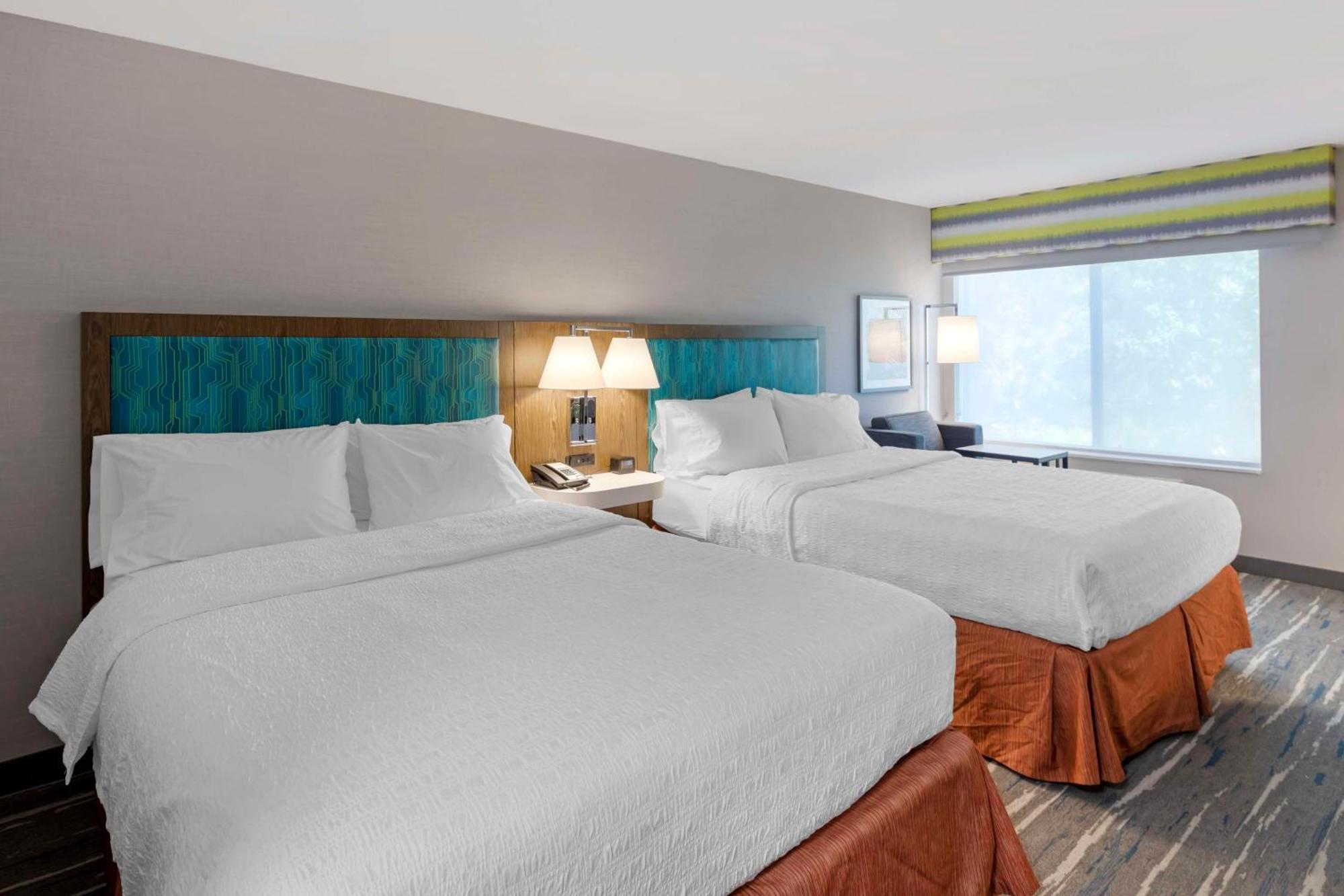 Hampton Inn Форт Коллинс Экстерьер фото