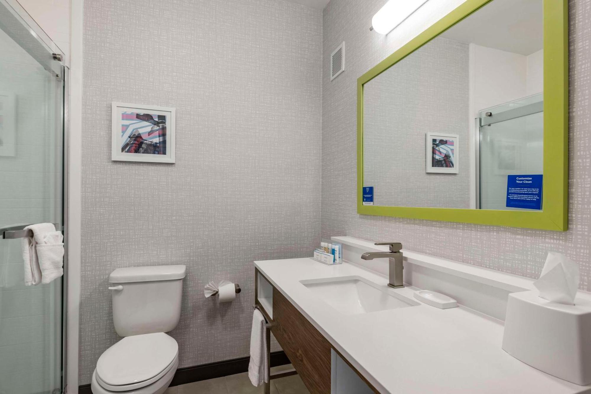 Hampton Inn Форт Коллинс Экстерьер фото