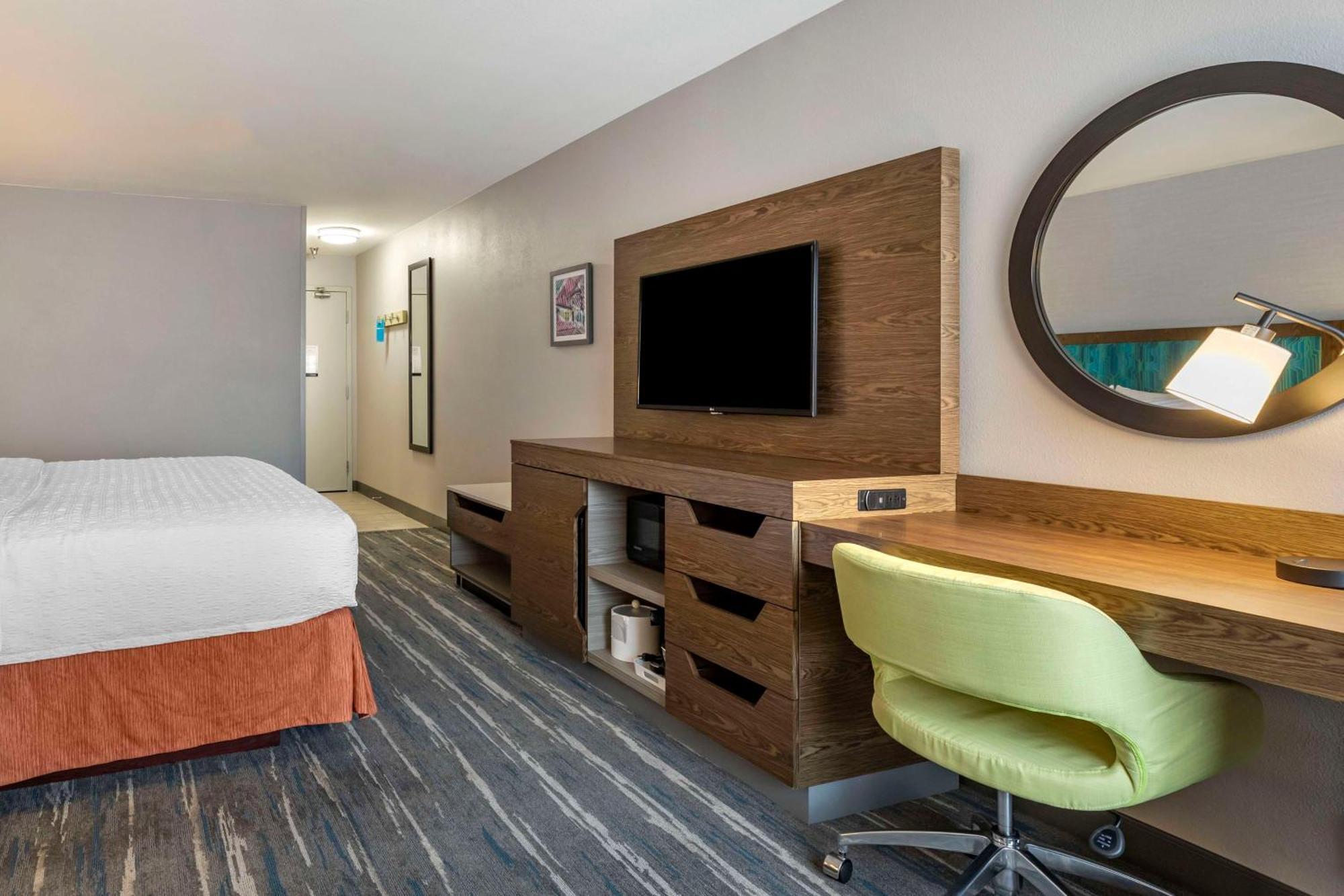 Hampton Inn Форт Коллинс Экстерьер фото